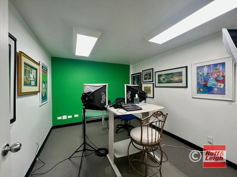 More Photos Of 6438-6444 S Quebec St, Centennial Office For Sale