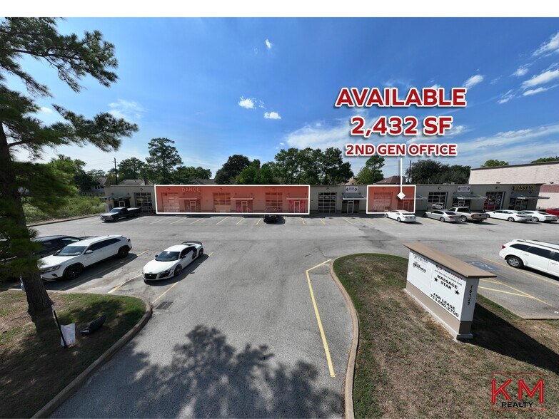 More Photos Of 16121 N Eldridge Pky, Tomball Flex For Lease