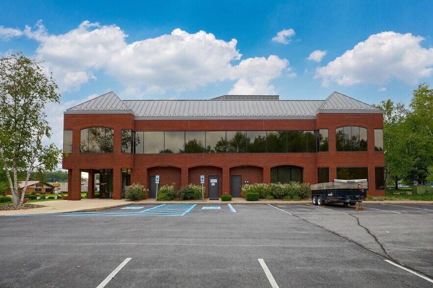 More Photos Of 1423 N Atherton St, State College Office For Sale