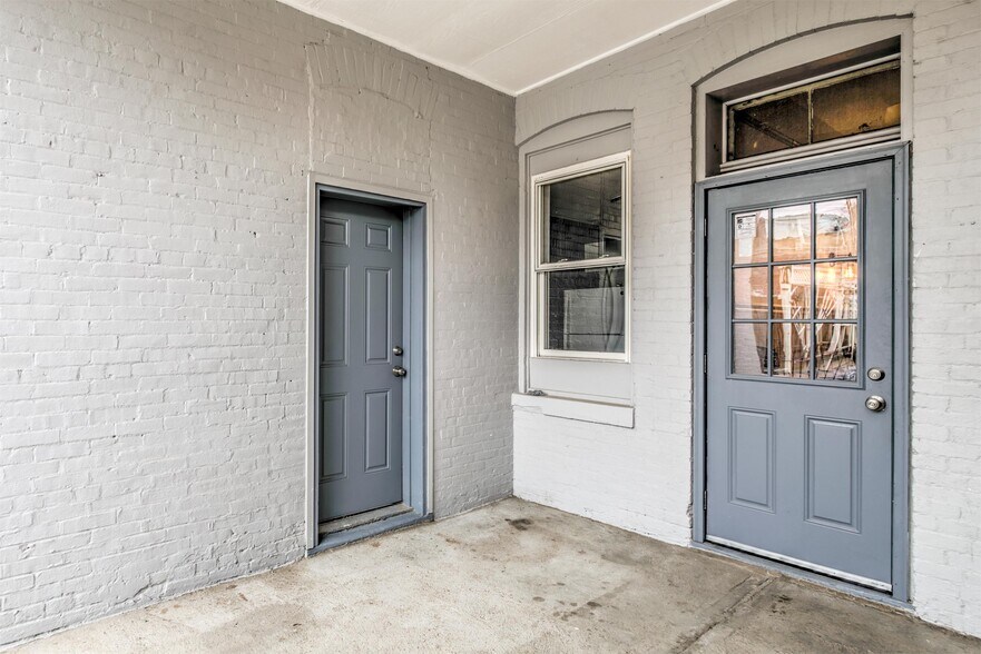 More Photos Of 2013 S 11th St, Saint Louis Apartments For Sale