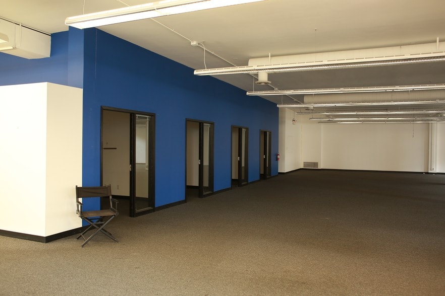More Photos Of 419-425 Wabasha St N, Saint Paul Loft Creative Space For Sale