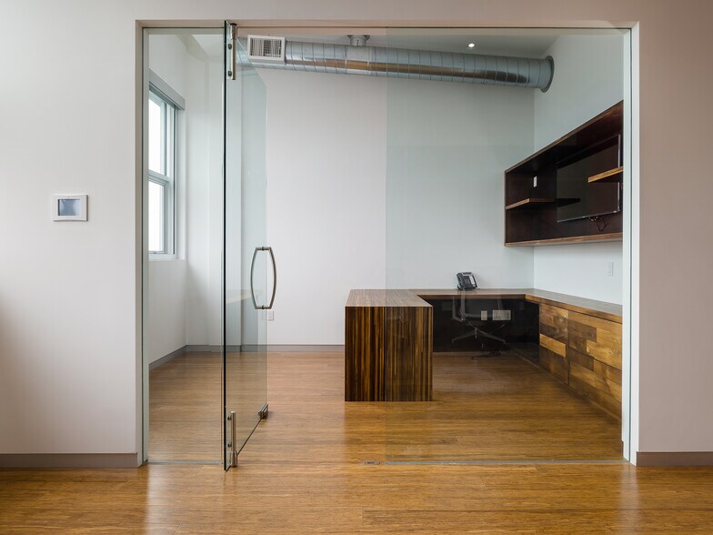 More Photos Of 215-237 California St, El Segundo Loft Creative Space For Sale