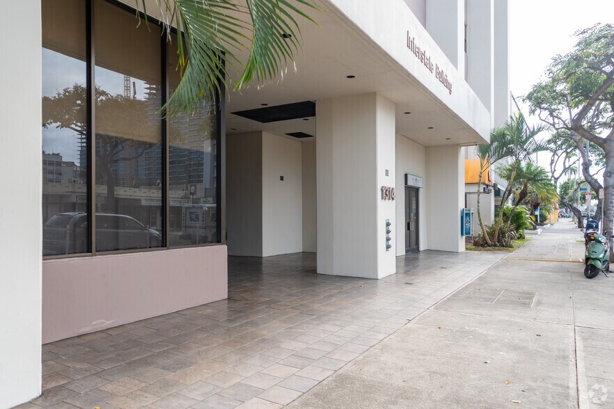 More Photos Of 1314 S king St, Honolulu Medical For Lease