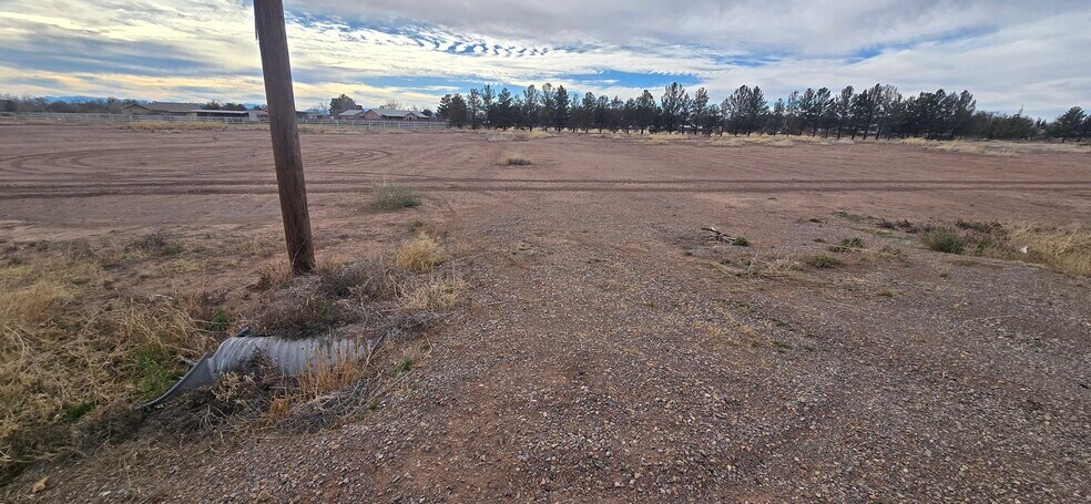 More Photos Of 117 St Francis Dr, Tularosa Land For Lease