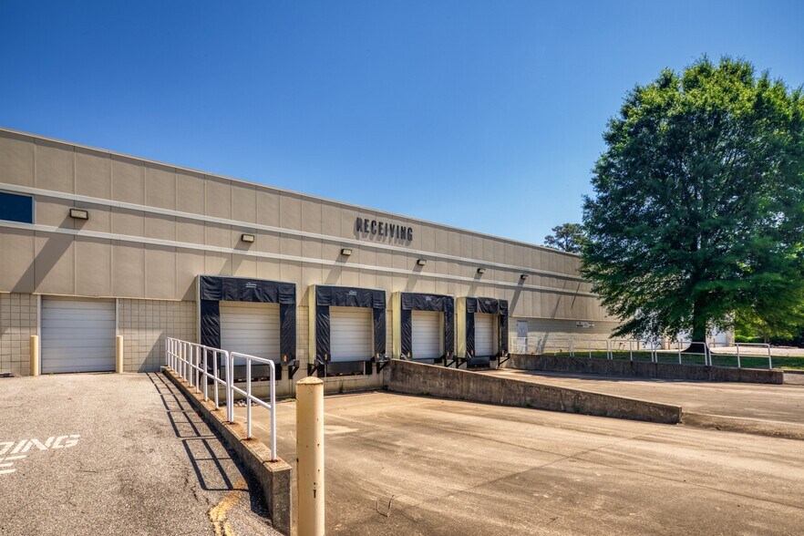 More Photos Of 5400-5404 Virginia Beach Blvd, Virginia Beach Refrigeration Cold Storage For Lease