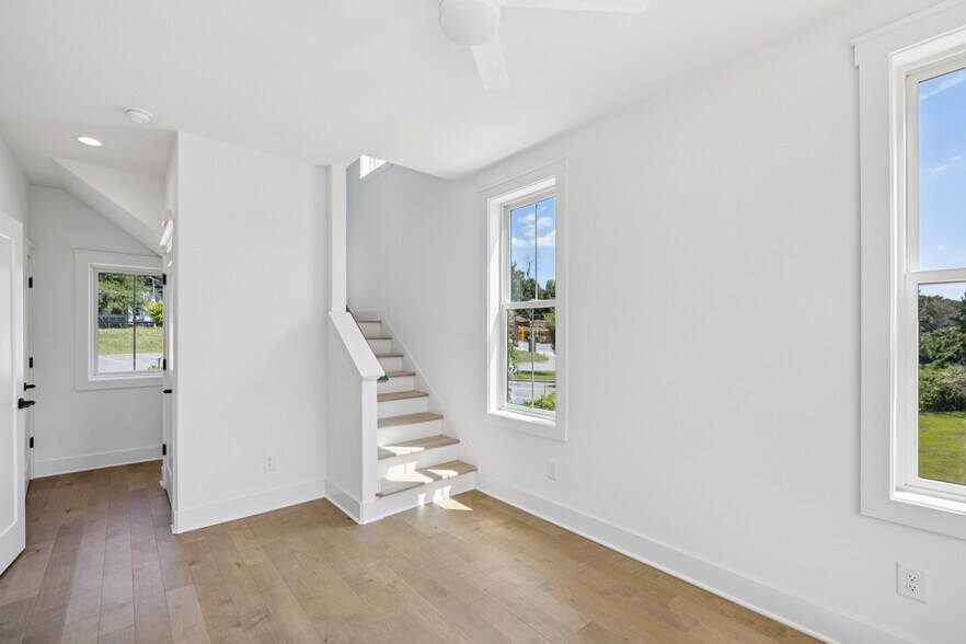 More Photos Of , Atlanta Multifamily For Sale