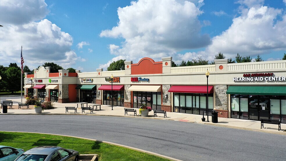 More Photos Of Bloomfield Dr, Lititz Unknown For Lease