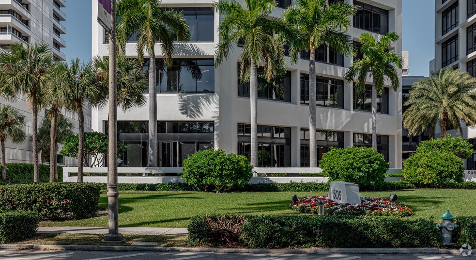 More Photos Of 505 S Flagler Dr, West Palm Beach Office For Lease