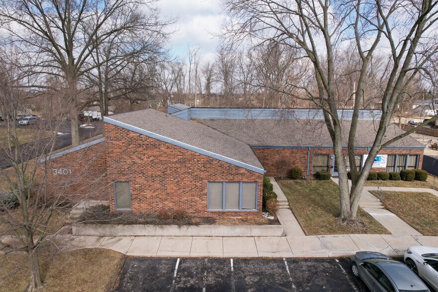 More Photos Of 3401 Lake Ave, Fort Wayne Office For Sale