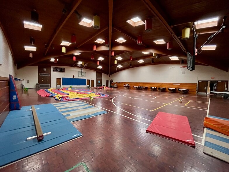 More Photos Of 804 S Purdum St, Kokomo Schools For Sale