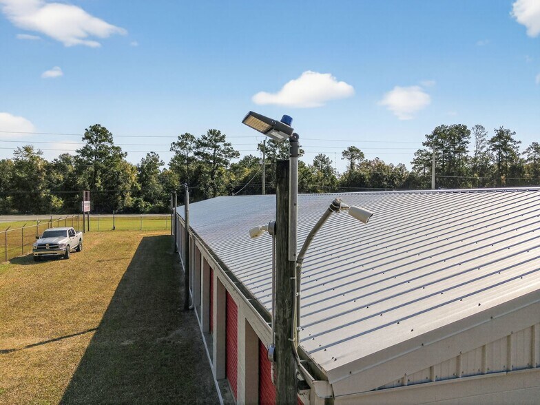 More Photos Of 3010 NW Us Highway 41, Lake City Self Storage For Sale