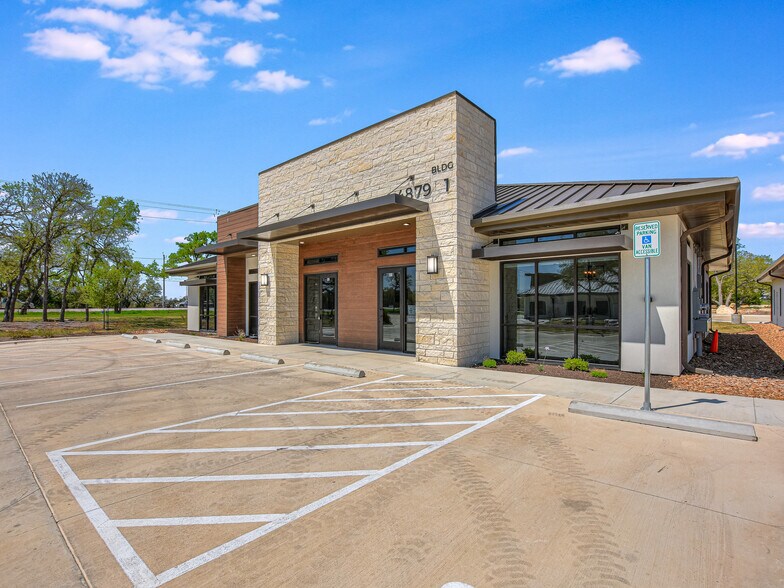 More Photos Of 4871 Williams Dr, Georgetown Medical For Lease