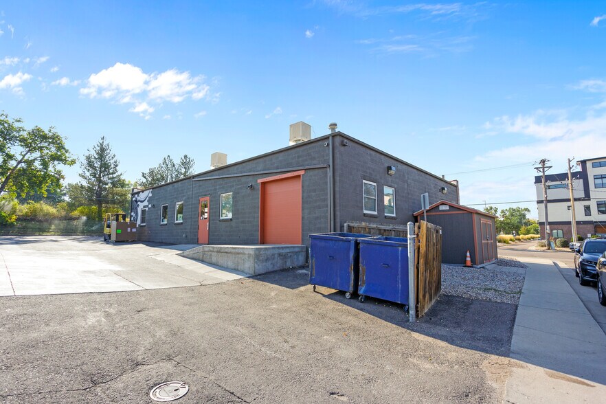 More Photos Of 5599 S Rio Grande St, Littleton General Retail For Sale