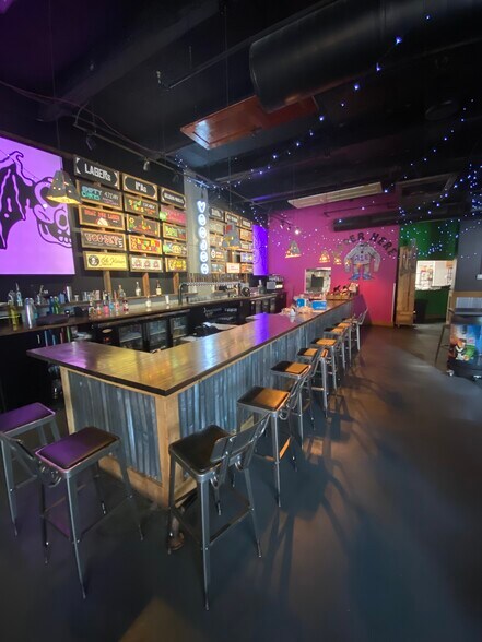 More Photos Of 120 E 8th St, Cincinnati Office For Lease