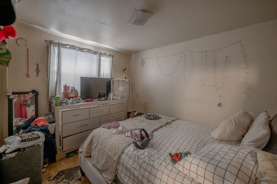 More Photos Of 8312 N 11th St, Tampa Apartments For Sale