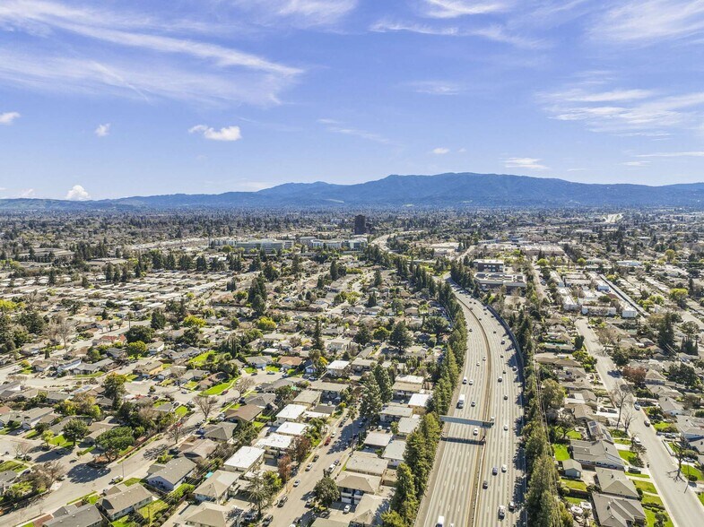 More Photos Of 935 Ravenscourt ave, Campbell Apartments For Sale