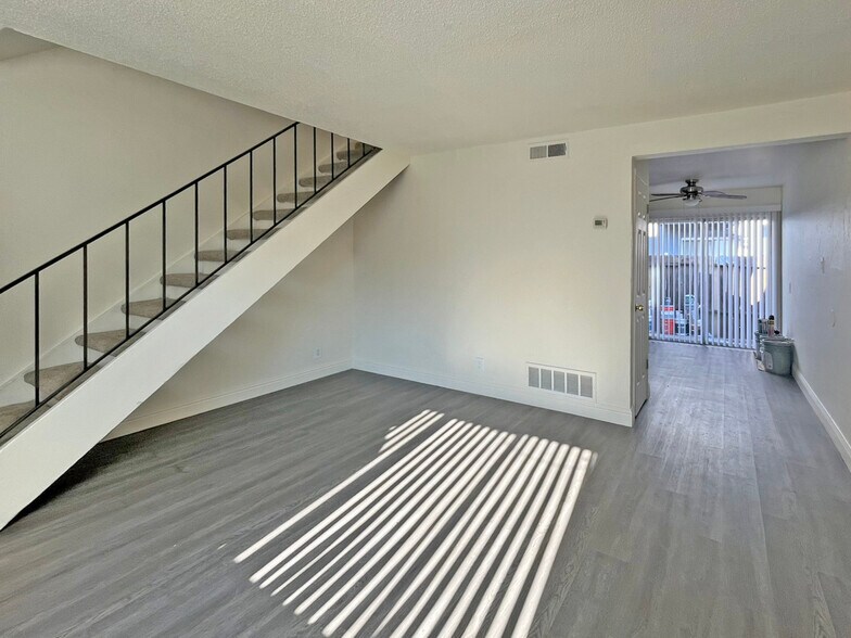 More Photos Of 6221-6225 39th St, Sacramento Apartments For Sale