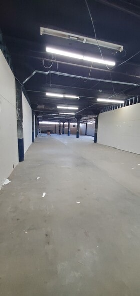 More Photos Of 1717 Troutman St, Ridgewood Warehouse For Lease