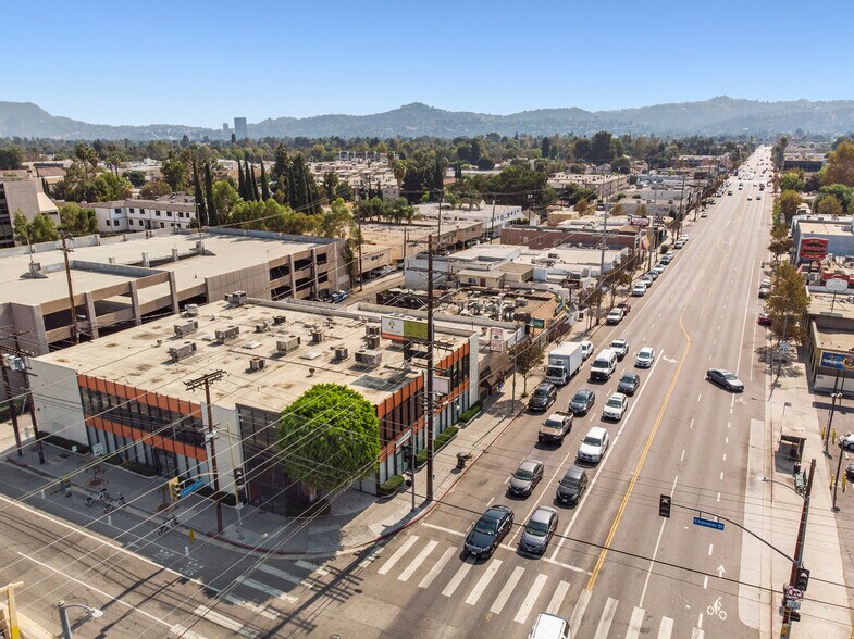 More Photos Of 5352 Laurel Canyon Blvd, North Hollywood Medical For Lease