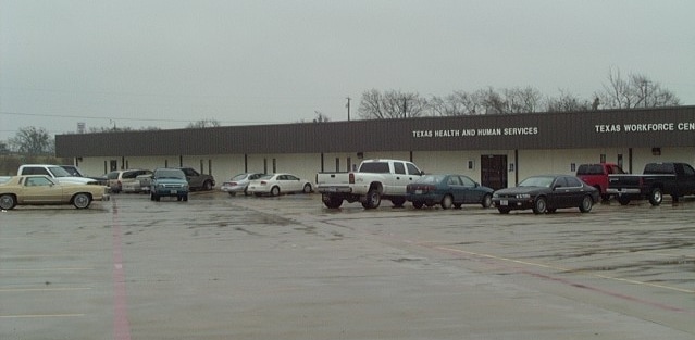 Primary Photo Of 1400 College St, Sulphur Springs Office For Lease