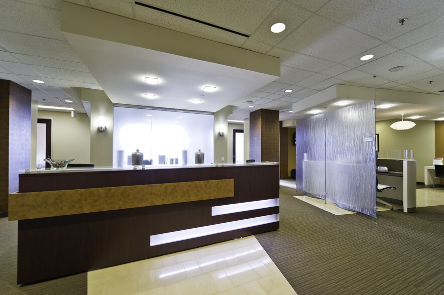 More Photos Of 380 Wellington St, London Coworking Space