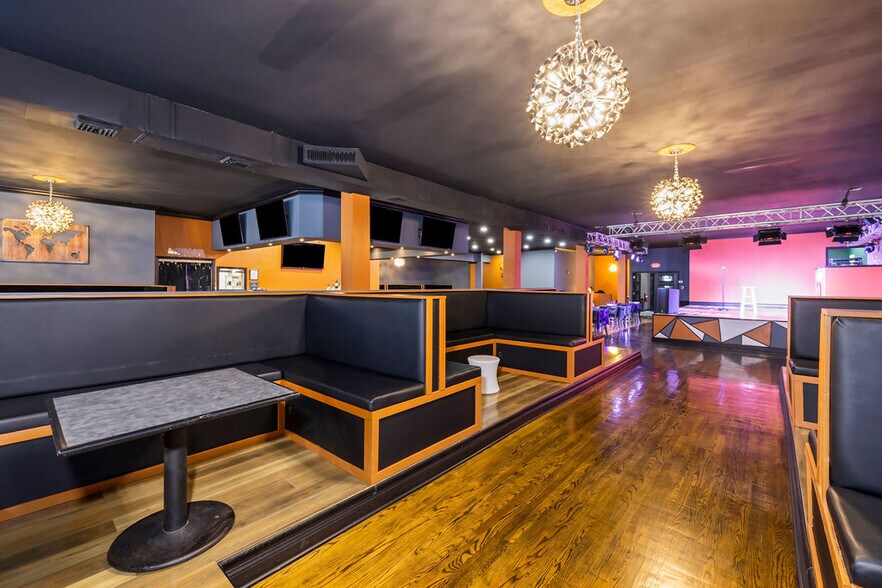 More Photos Of 3014 Memorial Ave, Lynchburg Restaurant For Sale