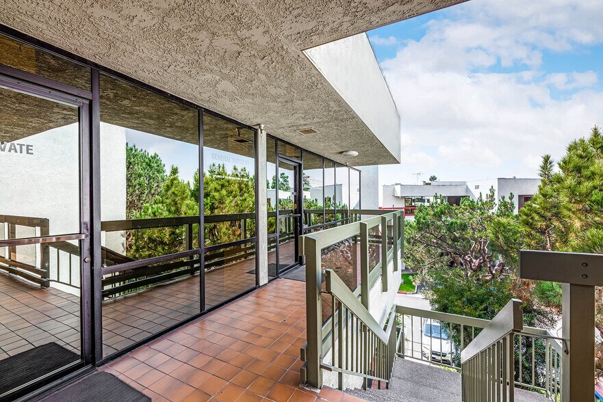 More Photos Of 2650 Elm Ave, Long Beach Medical For Lease