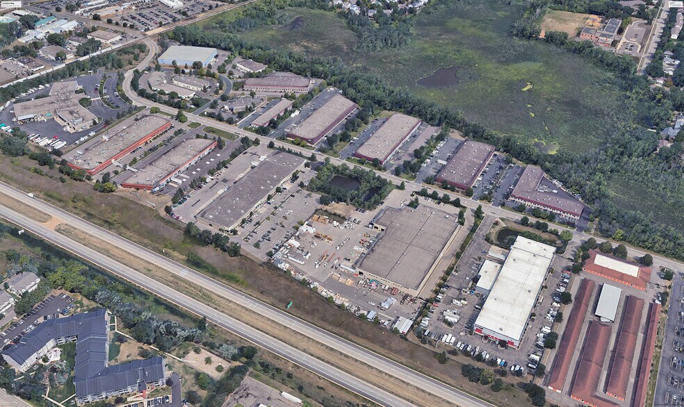 More Photos Of 1805-1823 Buerkle Rd, White Bear Lake Light Manufacturing For Lease
