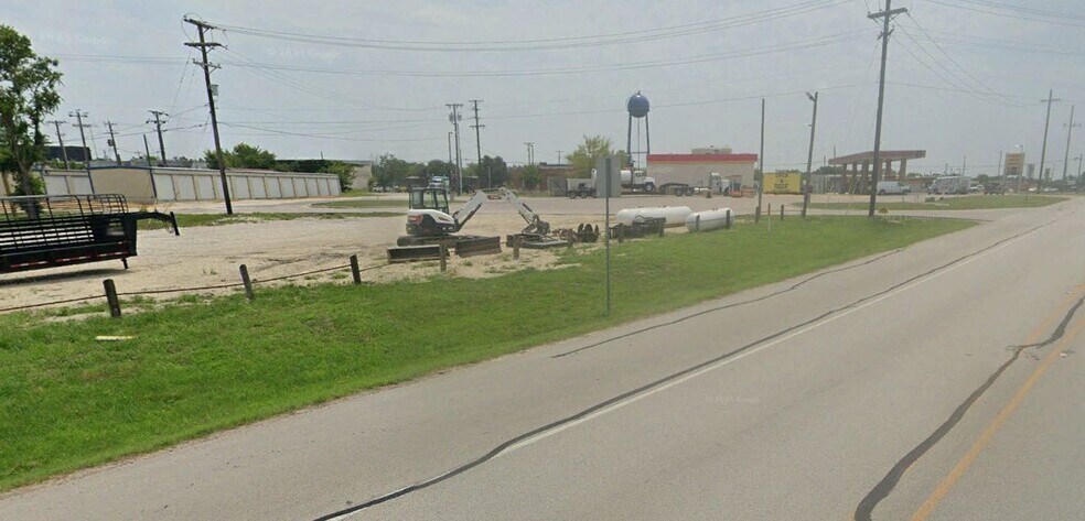 More Photos Of 2758 US-77, Lott Land For Sale