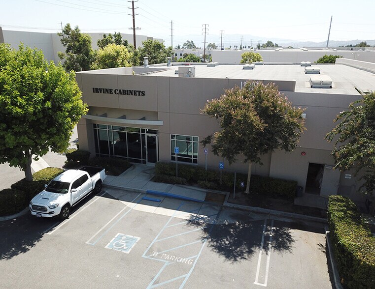 Primary Photo Of 13897 Redwood St, Chino Warehouse For Lease