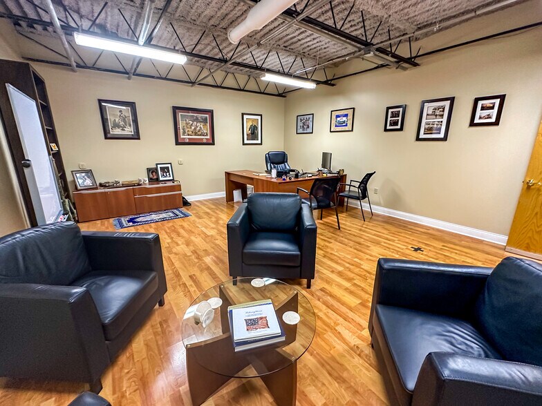 More Photos Of 3417 Lemon St, Tampa Loft Creative Space For Sale