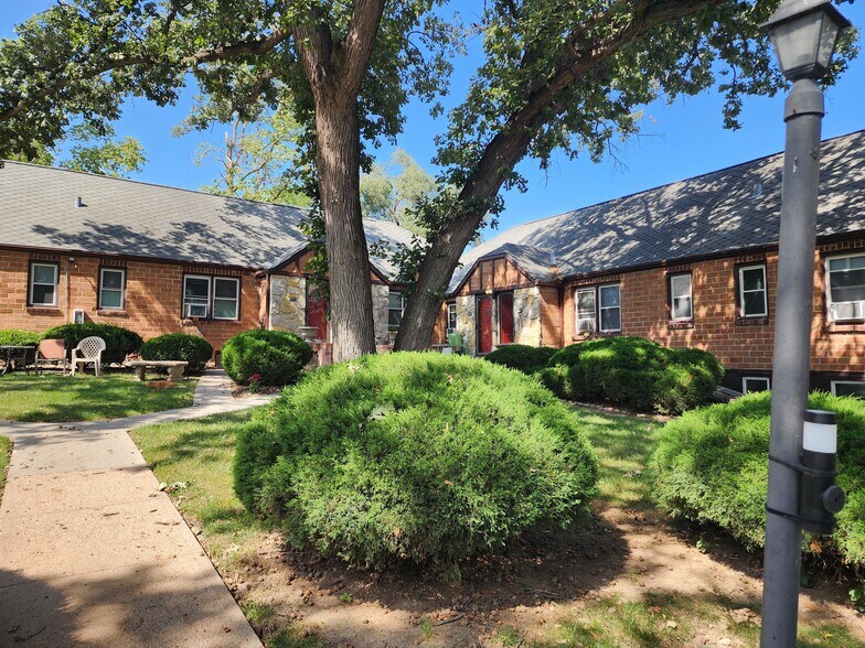 More Photos Of 816 N 36th St, Omaha Apartments For Sale