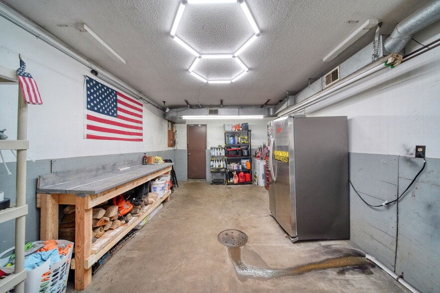 More Photos Of 2768 W Carleton Rd, Hillsdale Specialty For Sale