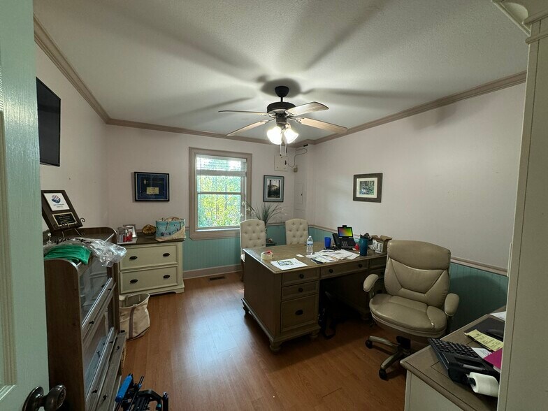 More Photos Of 112 Wright Dr, Milledgeville Office For Sale