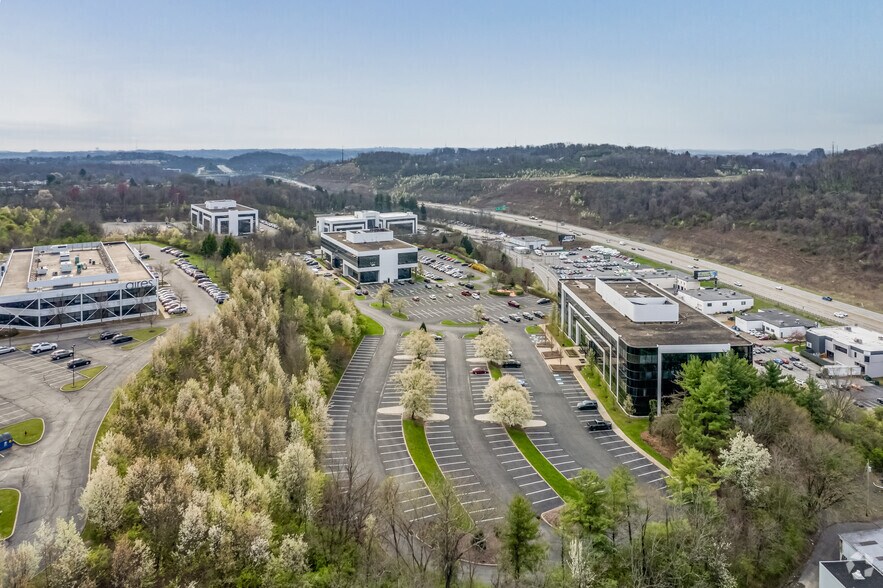 More Photos Of 1 Penn Center Blvd, Pittsburgh Unknown For Lease