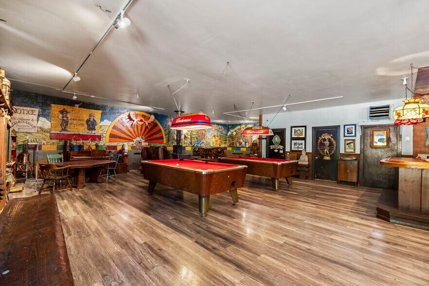 More Photos Of 12946 Avenue of the Giants, Myers Flat Storefront Retail Office For Sale