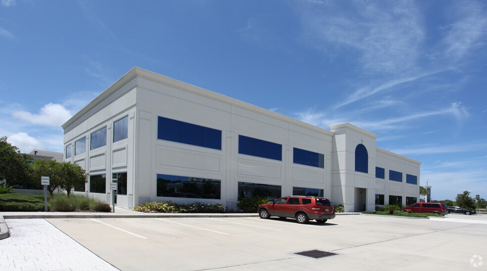 More Photos Of 1100 Plantation Island Dr, Saint Augustine Medical For Lease