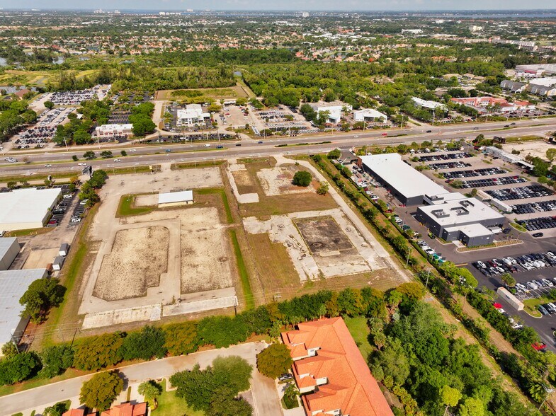 More Photos Of 14101 S Tamiami Trl, Fort Myers General Retail For Sale