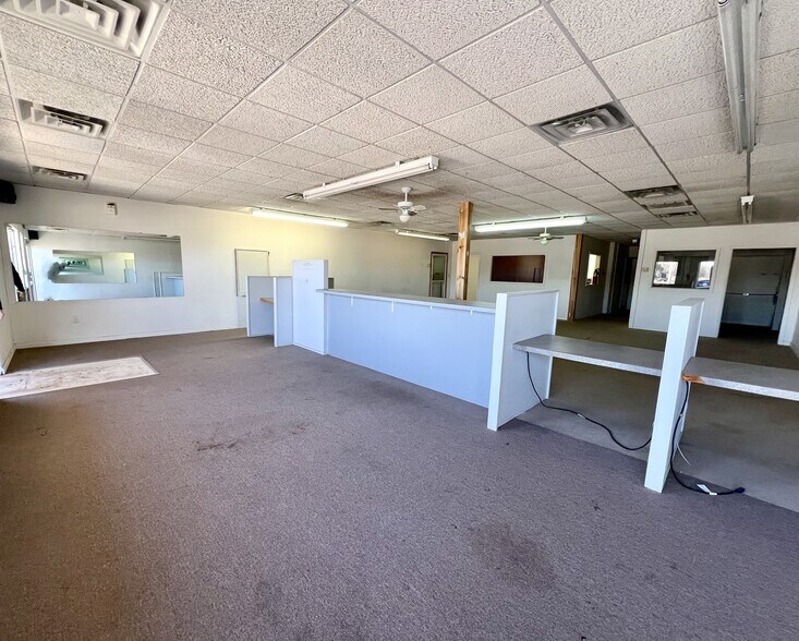 More Photos Of 600 N Porter Ave, Norman General Retail For Lease