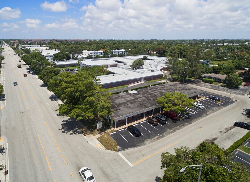 More Photos Of 1749 NE 26th St, Fort Lauderdale Medical For Sale