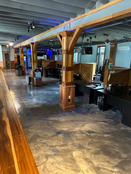 More Photos Of 776 Reynoldsburg-new Albany Rd, Blacklick Light Distribution For Lease