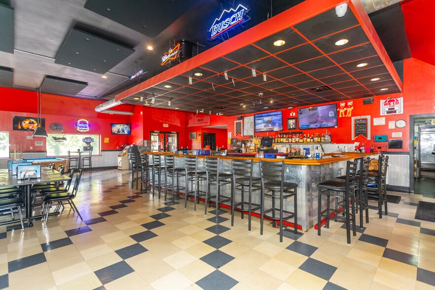 More Photos Of 7045 US Highway 61 67, Barnhart Restaurant For Sale