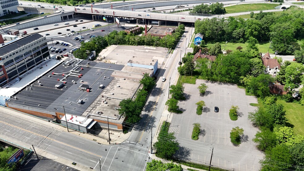 Primary Photo Of 3011 Stanton Ave, Cincinnati Food Processing For Sale