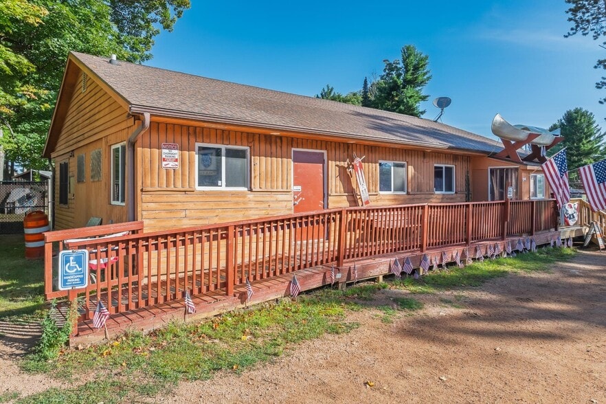 More Photos Of 1002 State Highway 32, Three Lakes General Retail For Sale