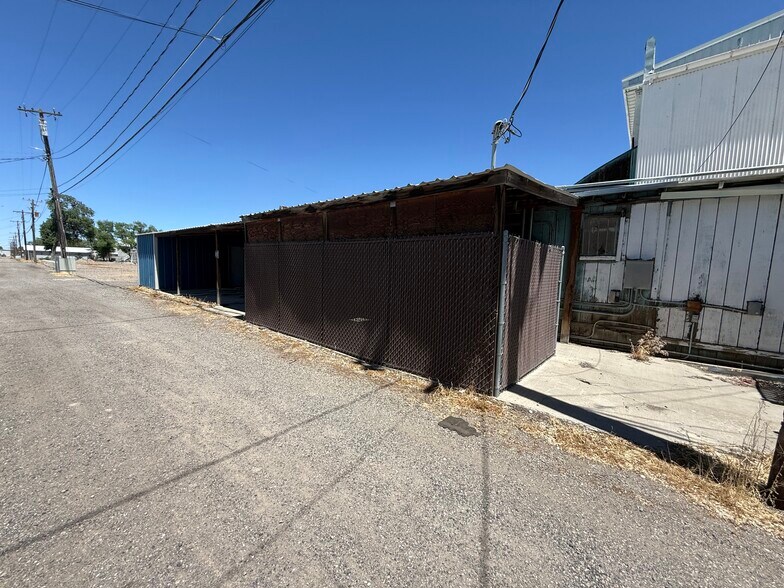 More Photos Of , Battle Mountain General Retail For Sale