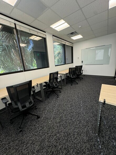 More Photos Of 15450 New Barn Rd, Miami Lakes Coworking Space
