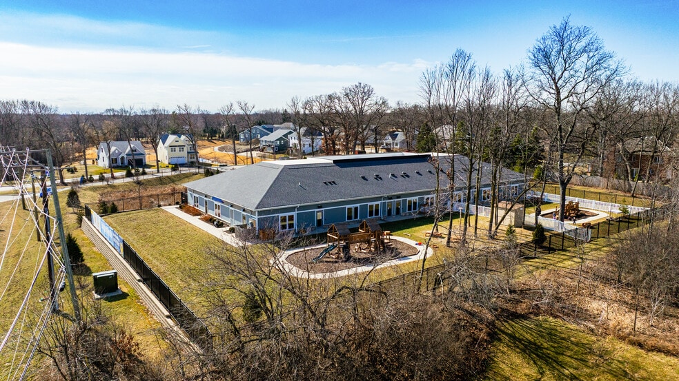 More Photos Of 20786 N Quentin Rd, Kildeer Daycare Center For Sale