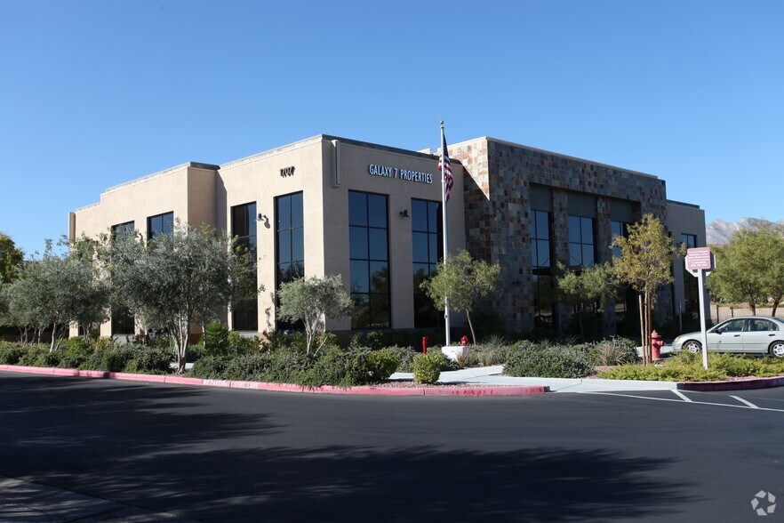 More Photos Of 1707 Village Center Cir, Las Vegas Office For Lease