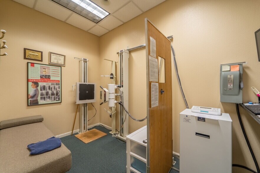 More Photos Of 1444 W Main St, Ripon Medical For Lease