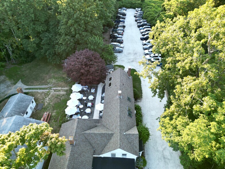 More Photos Of 2019 Main St, Brewster Restaurant For Sale